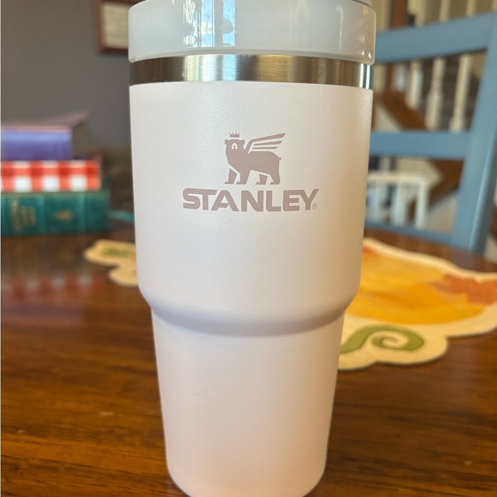 Stanley Classic Baby Pink Tumbler